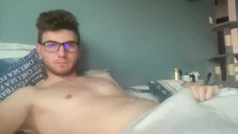 Snapshot of matthd21 chatting on 11/04/25, 02:49 matthd21 online show from 11/04/25, 02:49
