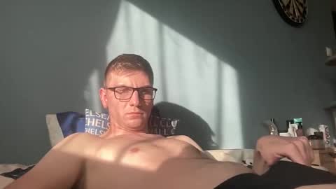 Snapshot of matthd21 chatting on 05/21/26, 04:41 matthd21 online show from 05/21/26, 04:41
