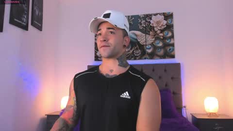 Matthew INDEPENDENT MODEL online show from 04/21/26, 01:42