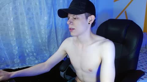 MatthewBoy online show from 12/19/24, 07:29