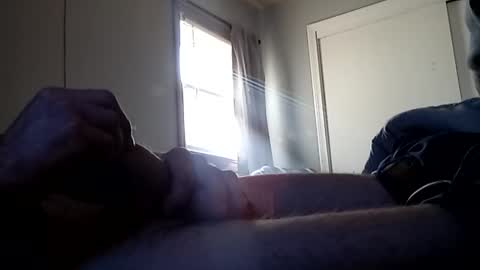 Snapshot of matthewcrume chatting on 10/12/25, 02:27 matthewcrume online show from 10/12/25, 02:27