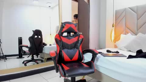 Matthew online show from 04/18/26, 09:26