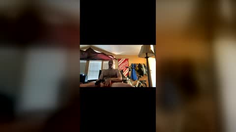 Snapshot of matthewhusby chatting on 05/31/26, 10:33 MH online show from 05/31/26, 10:33