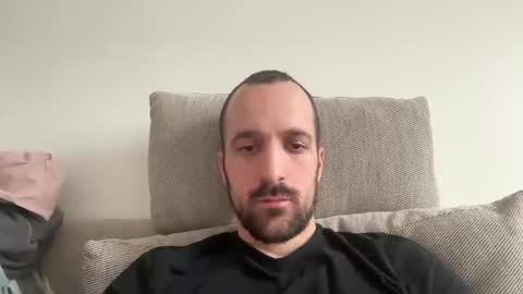 Snapshot of matthias24 chatting on 01/16/26, 02:43 M online show from 01/16/26, 02:43