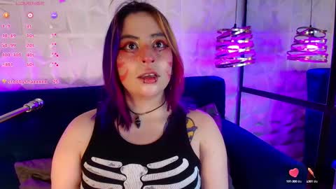 Snapshot of matti_sofia chatting on 09/29/25, 11:04 TATIANA  AND ROUS online show from 09/29/25, 11:04