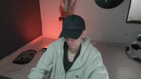 mattias     online show from 01/29/25, 02:32