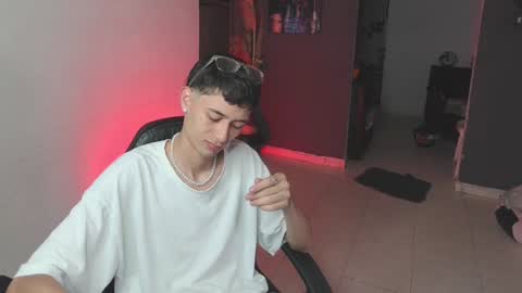 mattias     online show from 02/07/25, 08:31