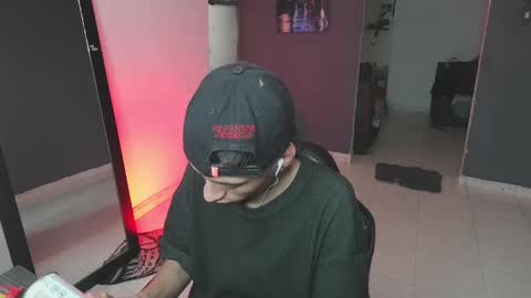 mattias     online show from 02/15/25, 05:39