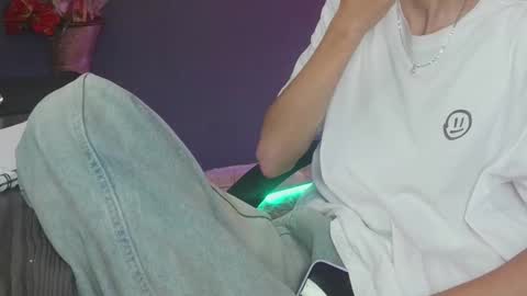 mattias     online show from 11/08/25, 11:14