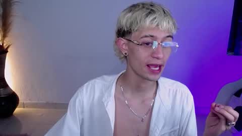 mattias     online show from 11/28/25, 11:40