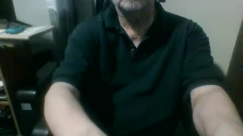 Snapshot of mattnudist chatting on 05/06/26, 05:35 Matt online show from 05/06/26, 05:35