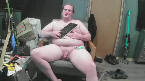 Snapshot of mattskiba89 chatting on 11/16/25, 09:37 mattskiba89 online show from 11/16/25, 09:37