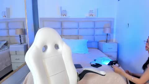 Matt online show from 12/18/25, 10:27