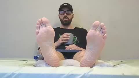 Snapshot of mattxfeet chatting on 02/10/26, 08:13 Matt online show from 02/10/26, 08:13