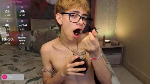 matty_spark online show from 10/23/25, 01:32