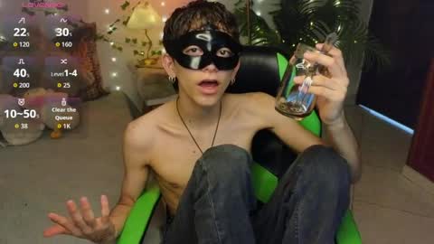 Snapshot of matty_spark chatting on 04/29/26, 01:15 matty_spark online show from 04/29/26, 01:15