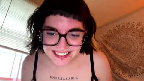 Snapshot of mattyplusgrace chatting on 05/05/26, 10:51 MattyGrace online show from 05/05/26, 10:51