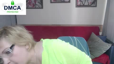 Lana online show from 03/22/26, 08:40