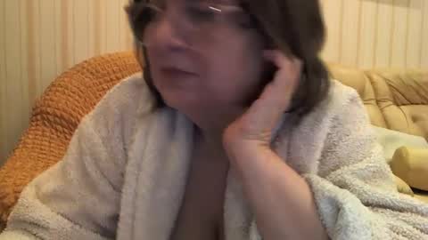 Cat online show from 01/07/25, 01:17