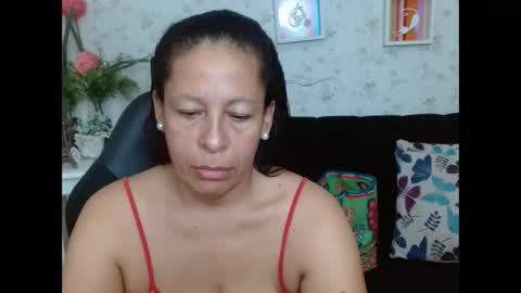 Snapshot of mature_martina_ chatting on 01/31/25, 05:19 Martina online show from 01/31/25, 05:19