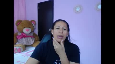 Snapshot of mature_martina_ chatting on 02/10/25, 07:28 Martina online show from 02/10/25, 07:28