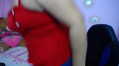 Snapshot of mature_martina_ chatting on 02/13/25, 10:43 Martina online show from 02/13/25, 10:43