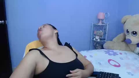 Snapshot of mature_martina_ chatting on 02/23/25, 01:46 Martina online show from 02/23/25, 01:46