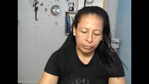 Snapshot of mature_martina_ chatting on 03/06/25, 11:31 Martina online show from 03/06/25, 11:31