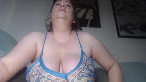 Snapshot of matureboobsbig chatting on 06/21/26, 07:55 matureboobsbig online show from 06/21/26, 07:55