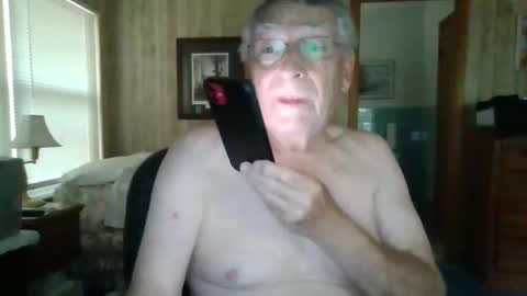 Snapshot of maturecouple1954 chatting on 05/02/26, 03:06 SXECPL55 at G mail Dot Com online show from 05/02/26, 03:06
