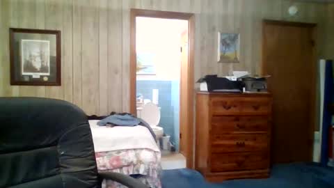 Snapshot of maturecouple1954 chatting on 05/08/26, 11:04 SXECPL55 at G mail Dot Com online show from 05/08/26, 11:04