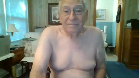 Snapshot of maturecouple1954 chatting on 05/21/26, 11:50 SXECPL55 at G mail Dot Com online show from 05/21/26, 11:50