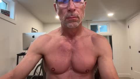 maturefit1 online show from 03/03/26, 10:48