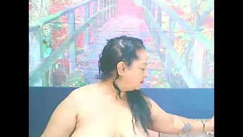 Snapshot of matureindian654u chatting on 01/12/26, 05:56 matureindian654u online show from 01/12/26, 05:56