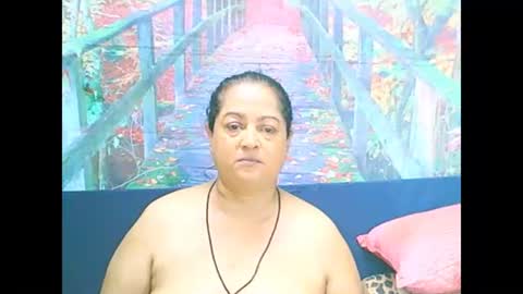 Snapshot of matureindian654u chatting on 02/07/26, 11:47 matureindian654u online show from 02/07/26, 11:47
