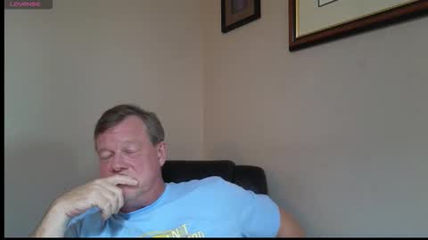 Snapshot of matureluvin chatting on 10/24/25, 11:01 JustUs online show from 10/24/25, 11:01