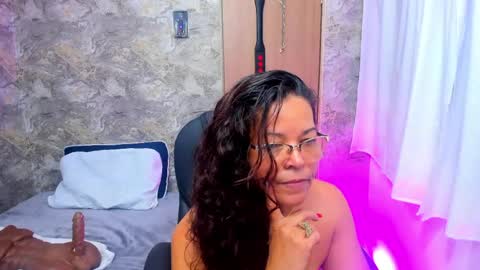 Snapshot of maturepure_ chatting on 06/06/26, 12:16 maturepure_ online show from 06/06/26, 12:16