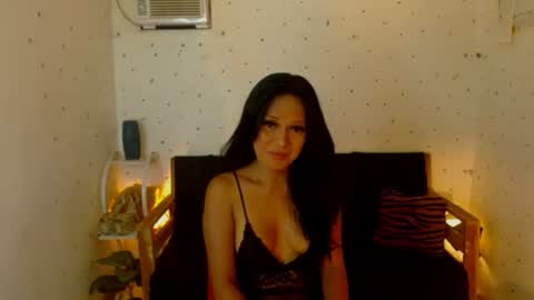 maturity_mommy_intown online show from 10/05/25, 07:56