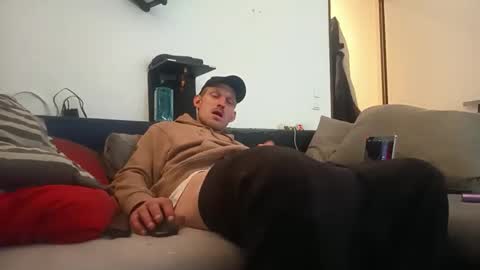 Snapshot of matzestr95 chatting on 06/09/26, 05:30 matzestr95 online show from 06/09/26, 05:30