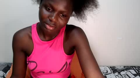 Snapshot of maui_001 chatting on 07/23/26, 02:31 moh online show from 07/23/26, 02:31