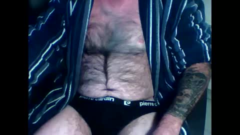 Snapshot of mauni1964 chatting on 09/25/25, 01:48 mauni1964 online show from 09/25/25, 01:48