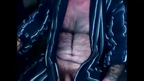 Snapshot of mauni1964 chatting on 11/01/25, 02:13 mauni1964 online show from 11/01/25, 02:13