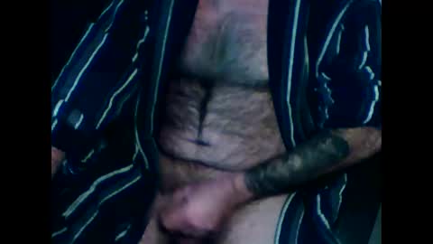 Snapshot of mauni1964 chatting on 02/15/26, 01:35 mauni1964 online show from 02/15/26, 01:35