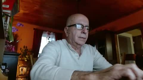 Maurice online show from 01/20/25, 12:18