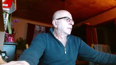 Maurice online show from 01/23/25, 10:43
