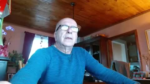 Maurice online show from 01/26/25, 12:43