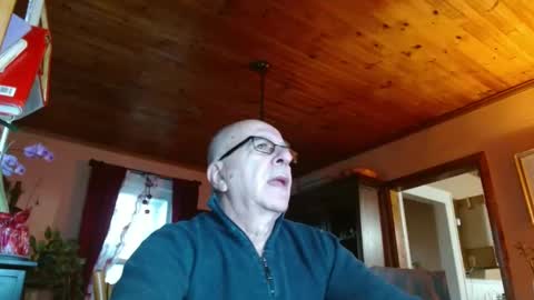 Maurice online show from 01/31/25, 12:29