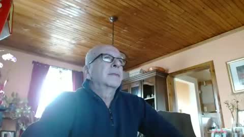 Maurice online show from 02/02/25, 03:49