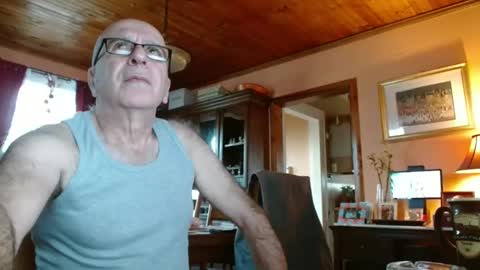 Maurice online show from 02/17/25, 12:38