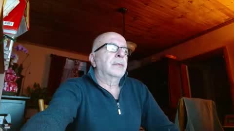 Maurice online show from 03/01/25, 09:51